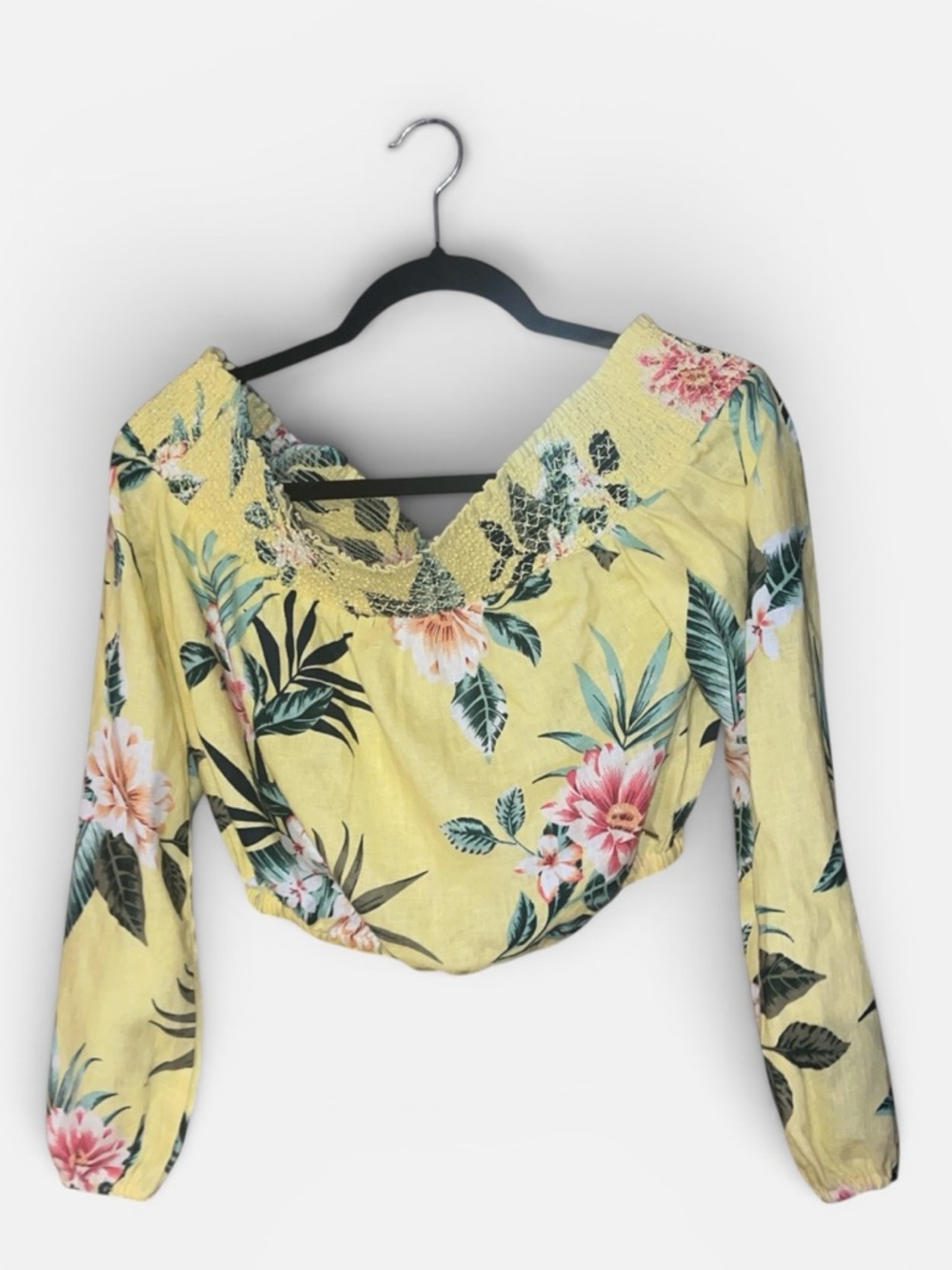 Guess cropped Yellow Floral Off-Shoulder Crop Top NWT size M